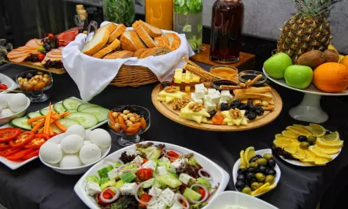 هتل روگالوکس تفلیس